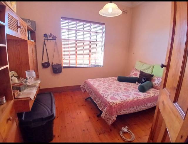 3 BEDROOM HOUSE FOR SALE IN LAMBTON